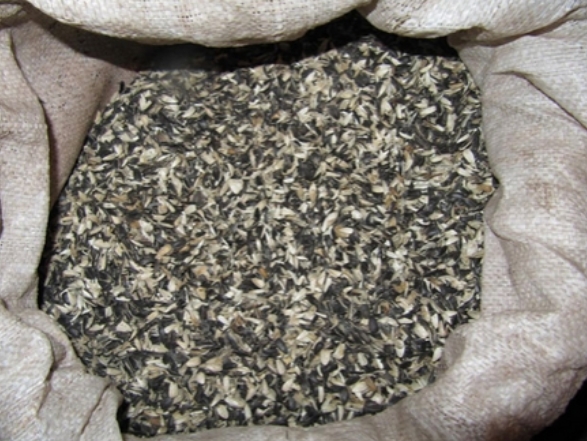 Producers of sunflower husk pellets may