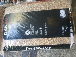Certificated wood pellets offered on FCA Kyiv $120