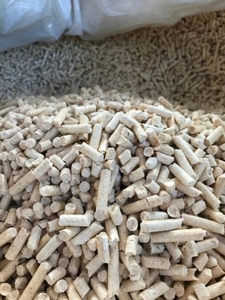 Selling Pine/ Spruce Pellets, 6-8 mm $0
