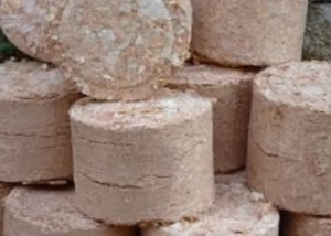 We are manufacturer of Wood Briquettes $0