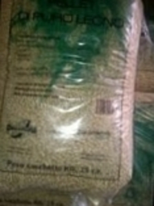 We offer wood pellets (15kg/bag) for good price $0