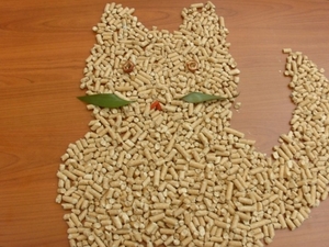 Premium Pine Wood Cat Litter  $0